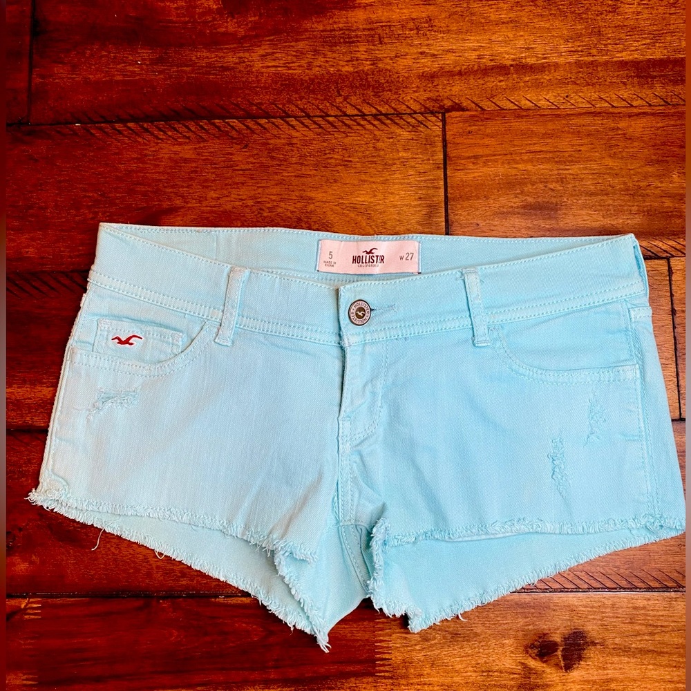 Women’s Pastel Blue Jean *Hollister* Short Shorts Size 27